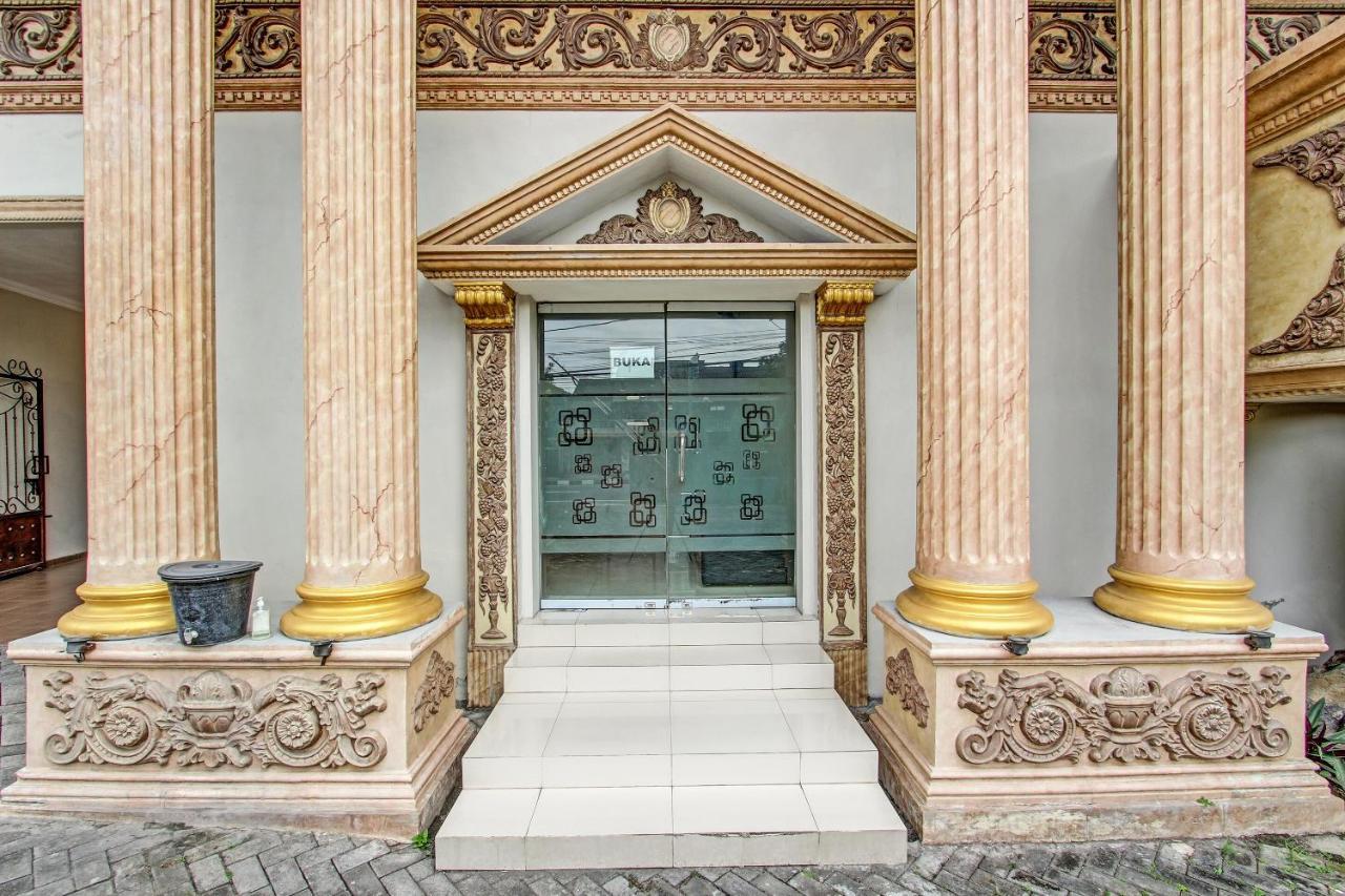 Oyo 91785 Hotel Srikandi Kalasan Tanjungtirto Экстерьер фото