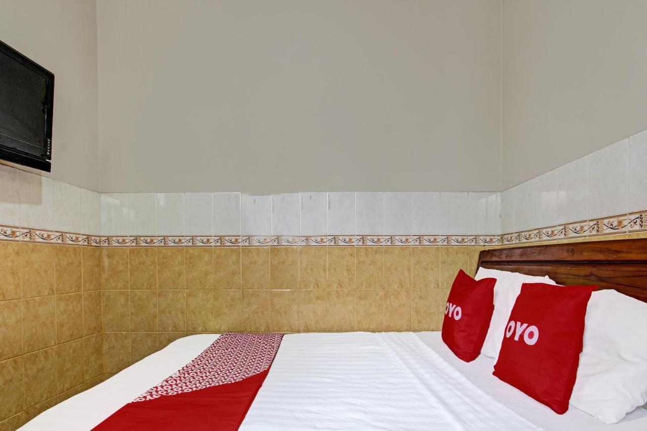 Oyo 91785 Hotel Srikandi Kalasan Tanjungtirto Экстерьер фото